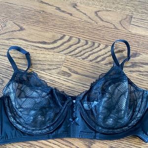 Women’s lace bra